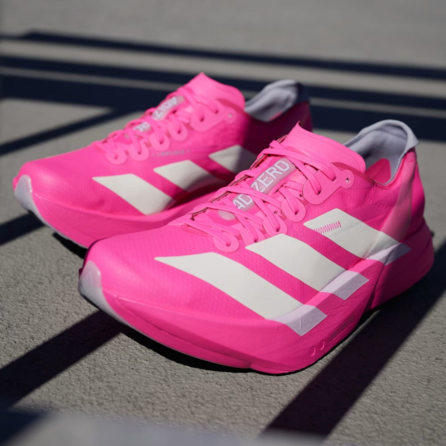 Tênis Adizero Adios Pro 4 Shock Pink