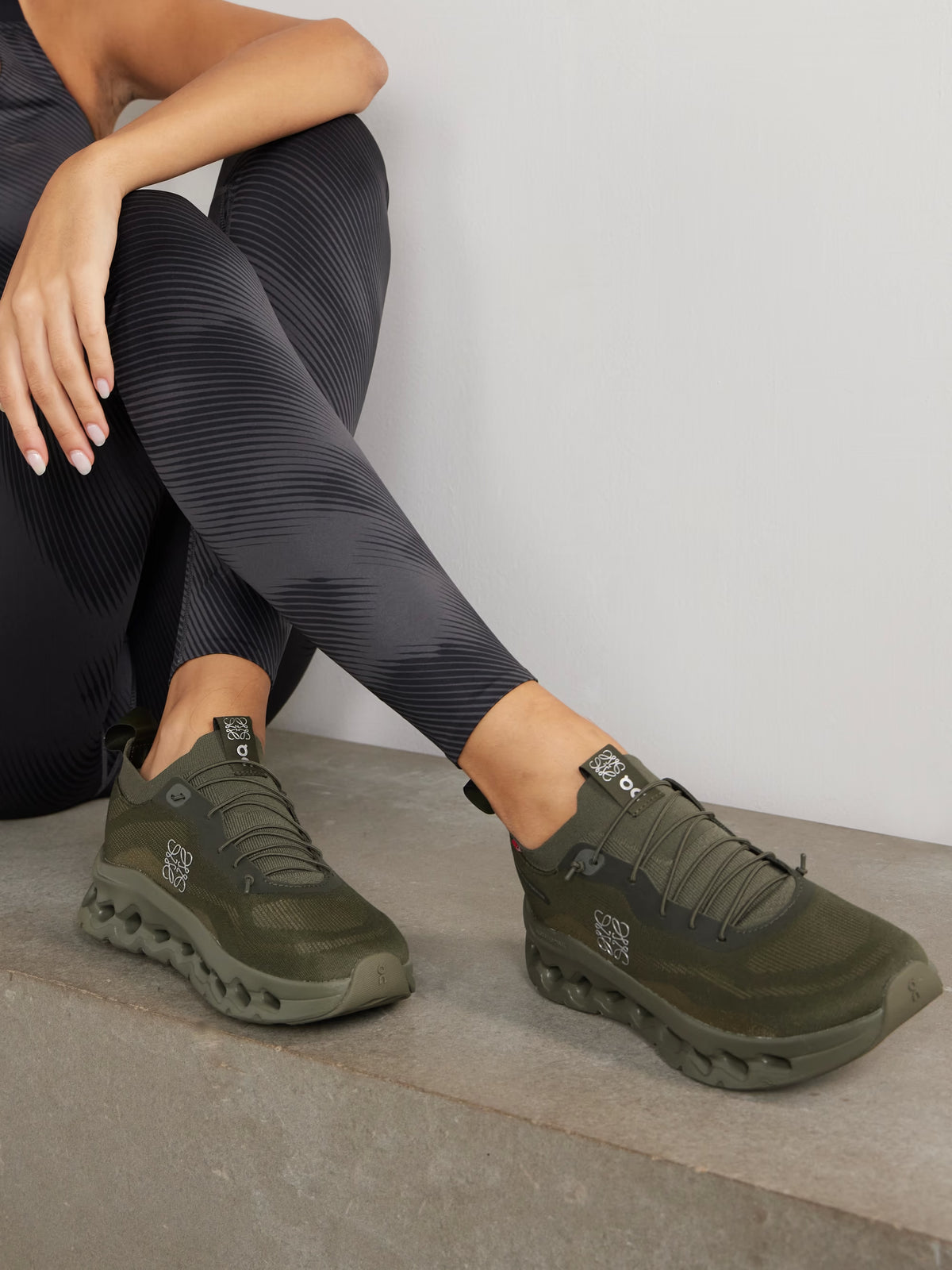 Cloudtilt x Loewe Olive