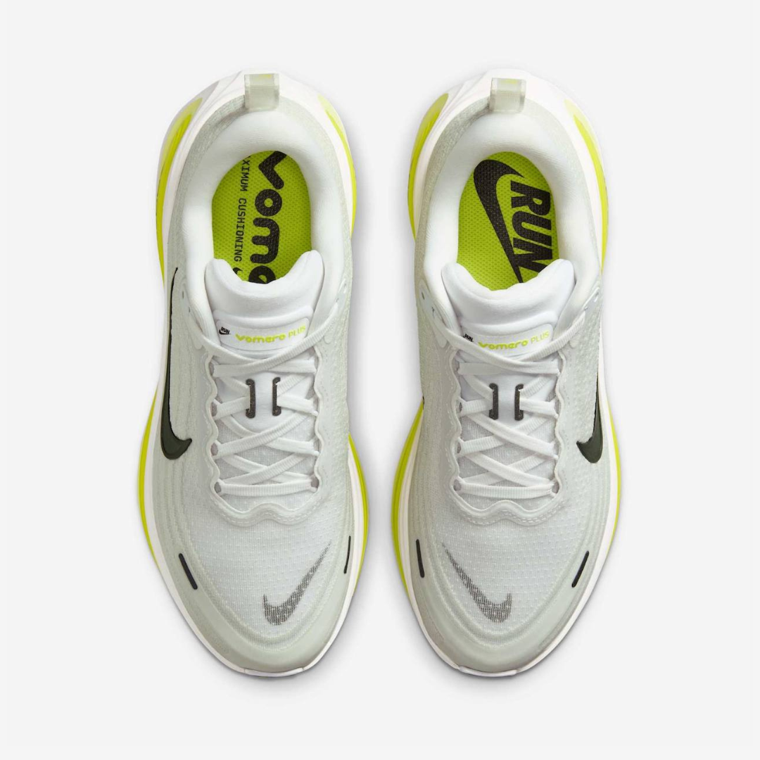 Nike Vomero Plus - Branco/Verde