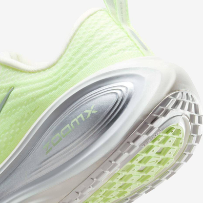 Nike Vomero Plus - Verde/Platinum