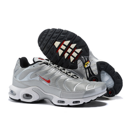 Nike Air Max plus "Silver Red"