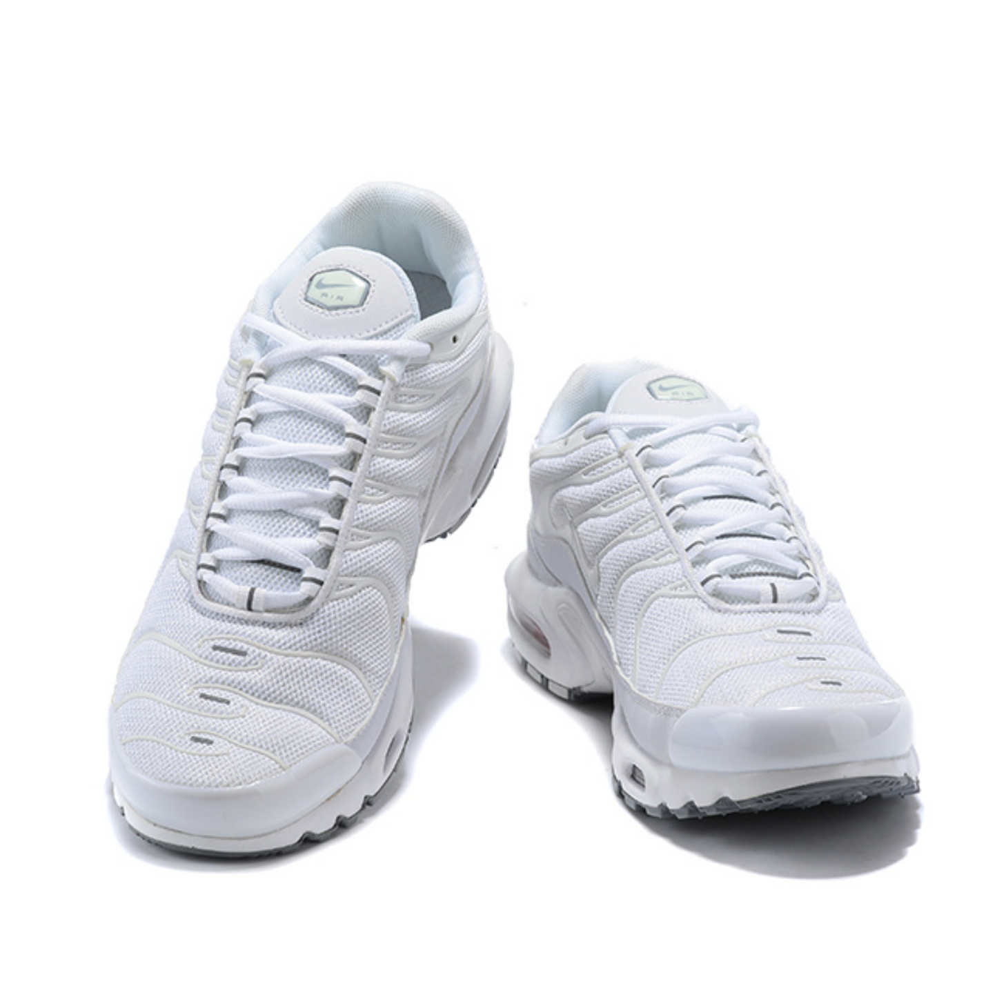 Nike Air Max plus "Triple White"