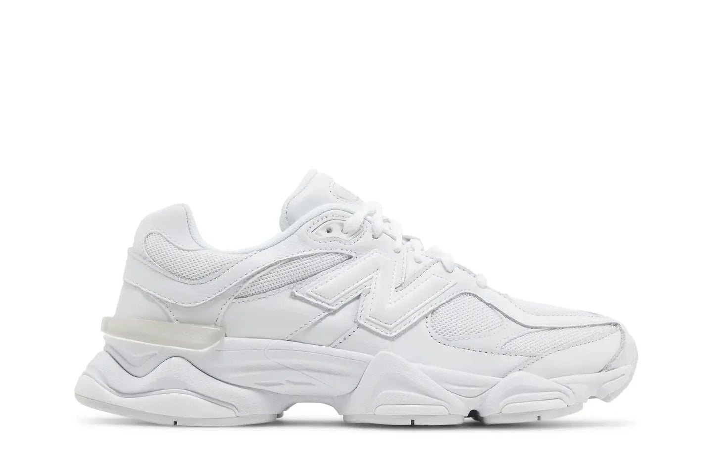 Tênis New Balance 9060 Triple White