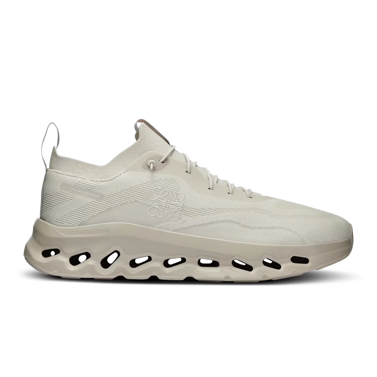 Cloudtilt x Loewe Sand