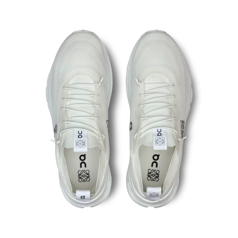 Running Cloudtilt x Loewe
