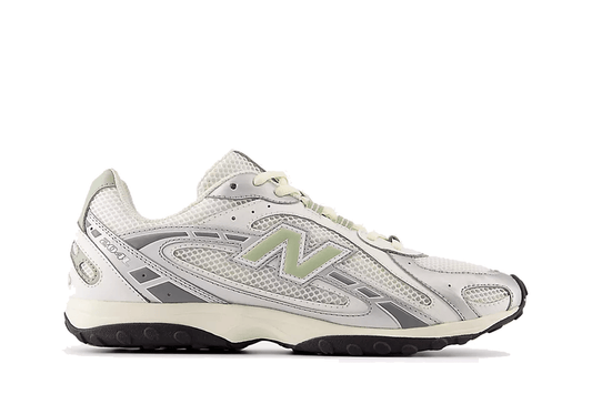 Tênis New Balance 204L Silver Metallic Sage Green Prateado