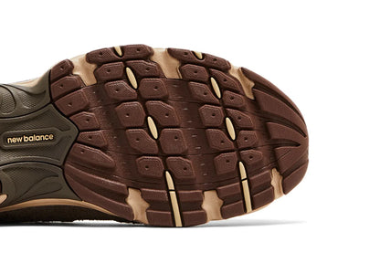 Tênis New Balance 530 Brown Tan Marrom