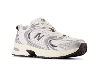 Tênis New Balance 530 'Silver Metallic Black Cement' Prateado