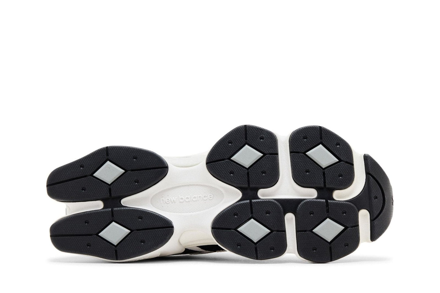 Tênis New Balance 9060 Reflection Black Suede Branco